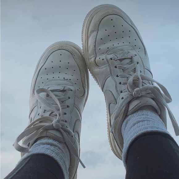 Weathered White Air Force 1! Aesthetic purposes - Picture 1 of 4